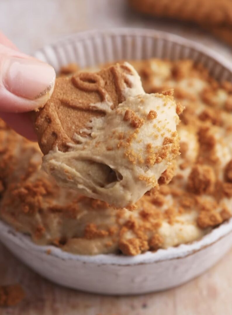 High Protein Biscoff Cookie Dough 🍪 Kim French Fitness